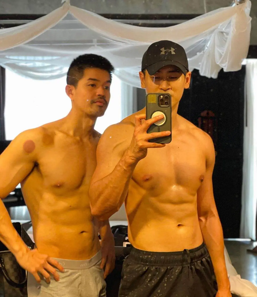ผู้ชายหน้าร้อน2
