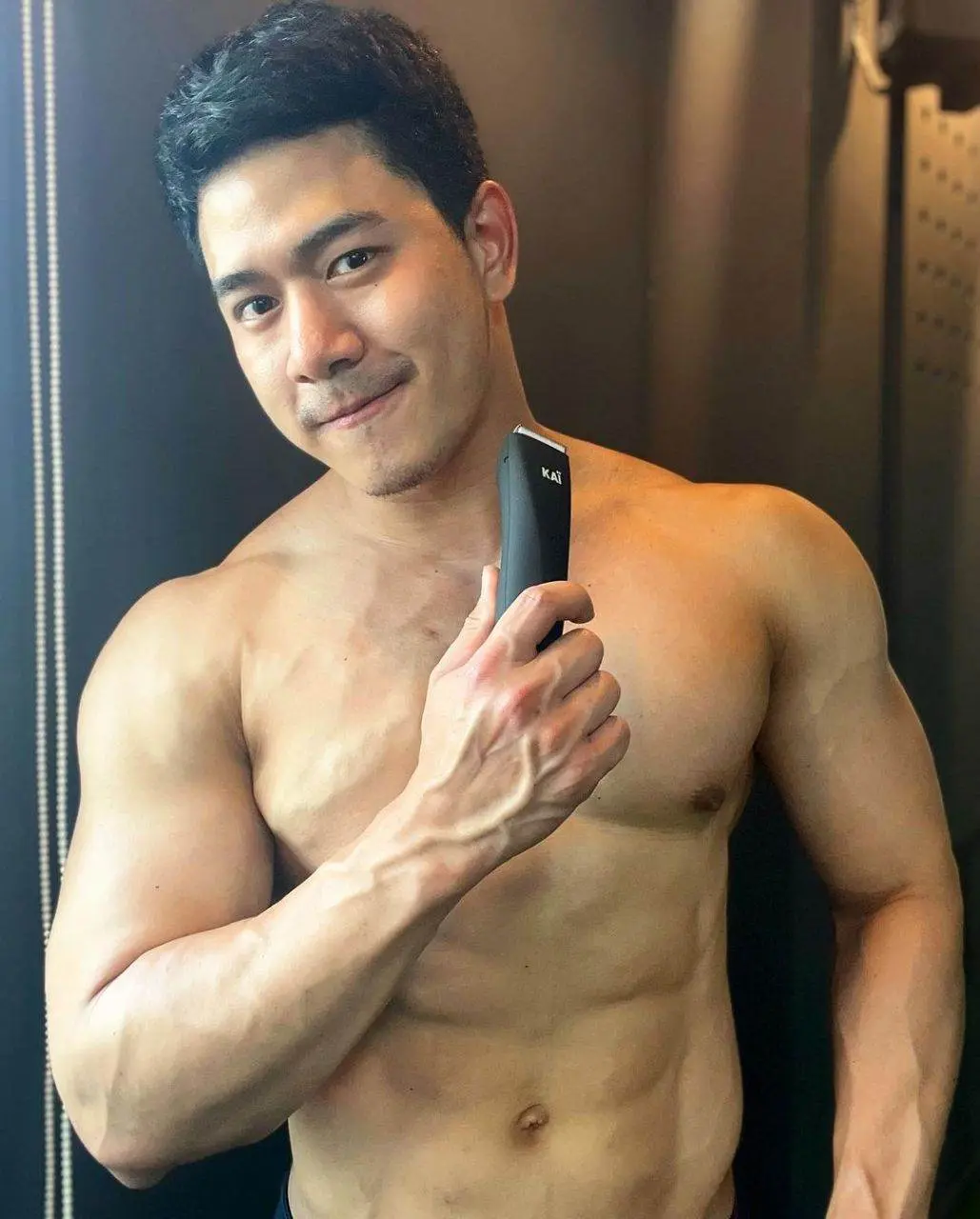 เพราะอากาศมันร้อน