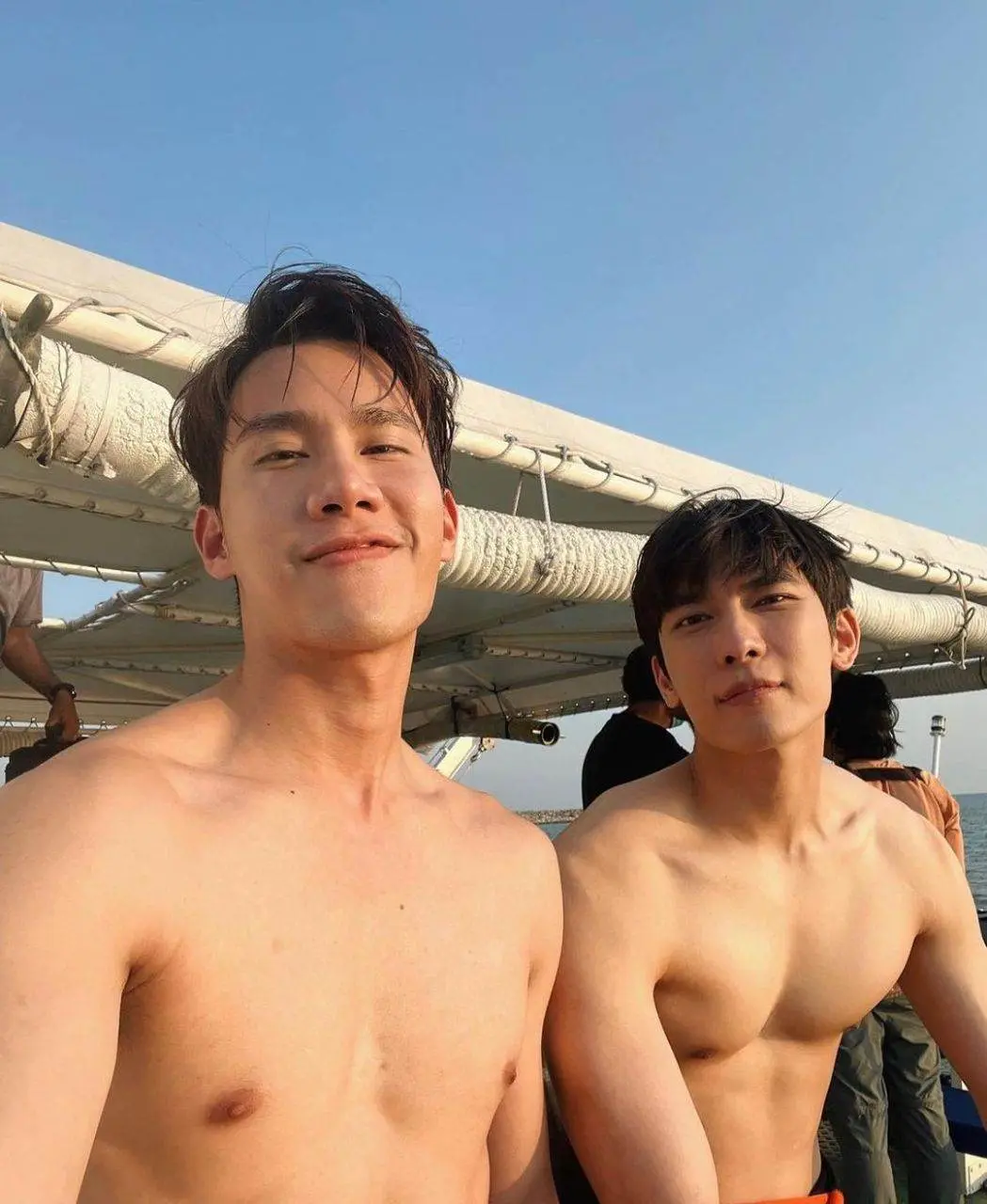 น่าร้อนที่แสนแซ่น