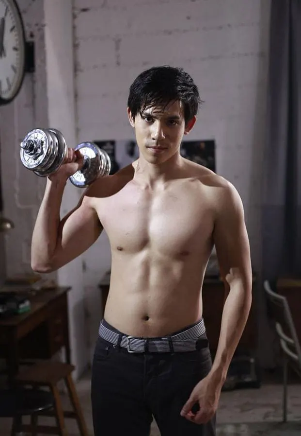 ดาราน่าร้อน