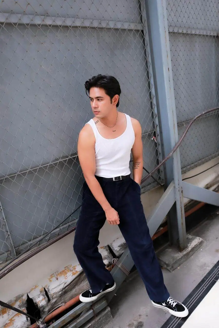 น่าแซ่บน่าอ๊อก