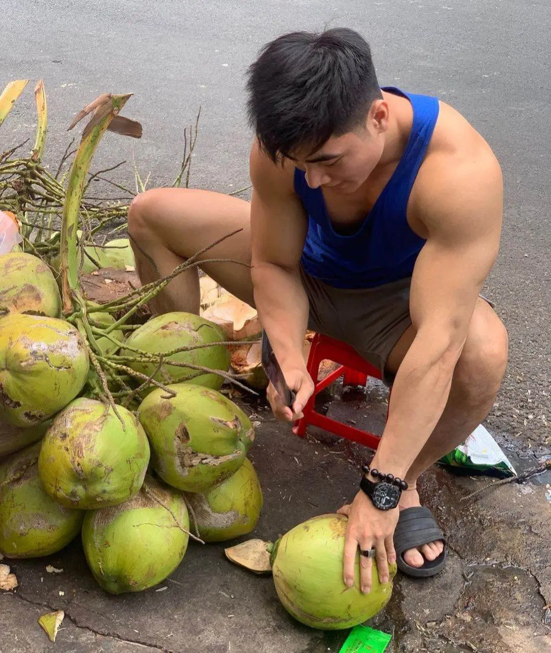 หิวน้ำ..มะพร้าว
