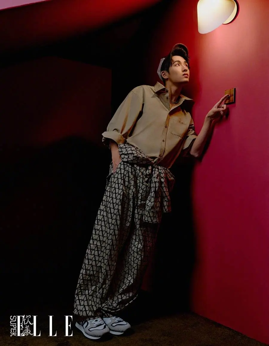 Dong Sicheng @ SuperELLE China June 2023