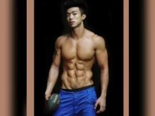 หนุ่มส่ายชายโยก