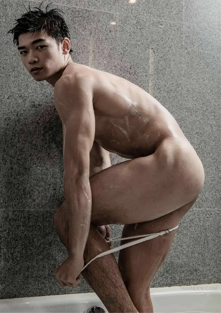 ส่องผู้ชายอาบน้ำ 38