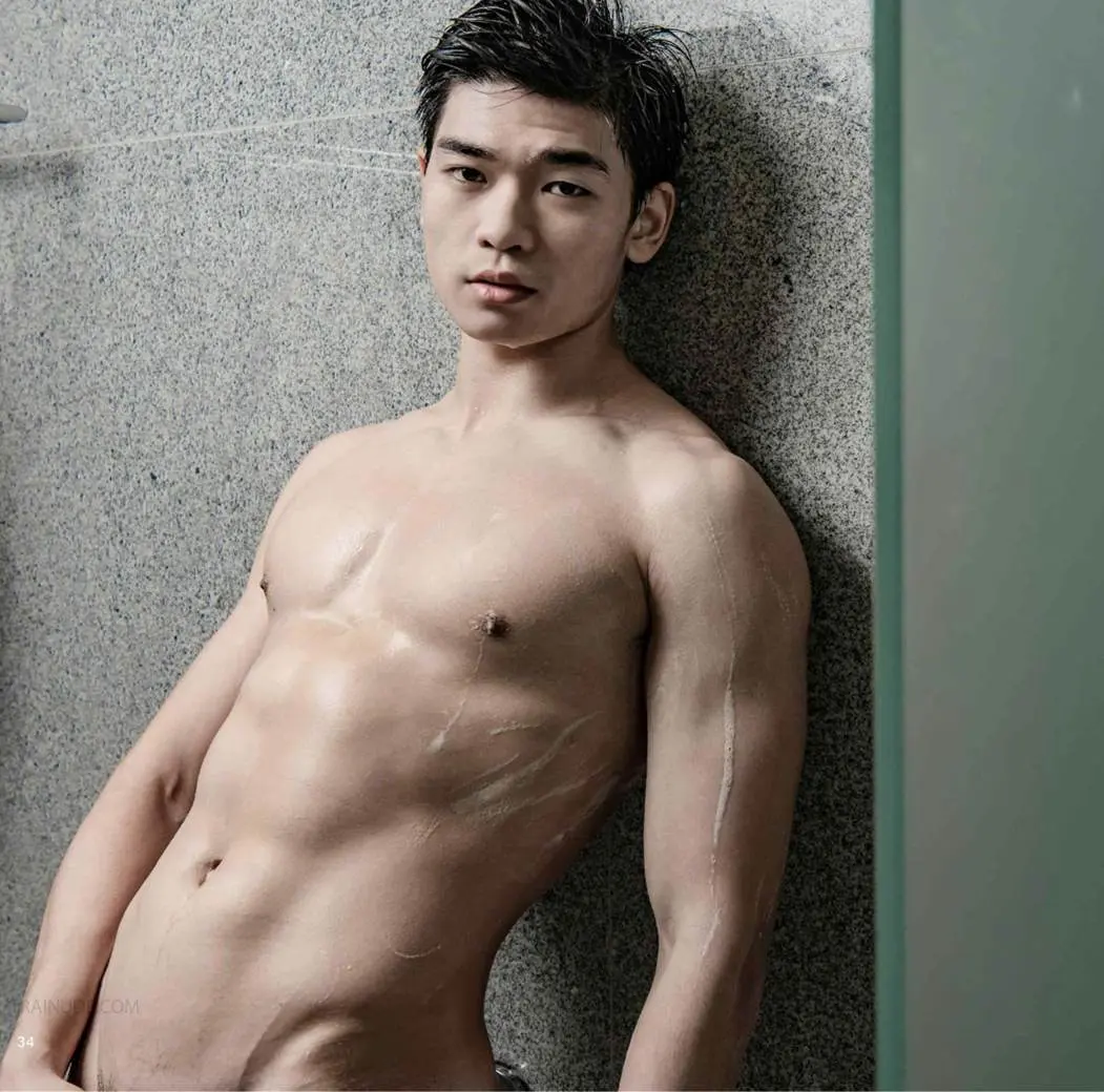 ส่องผู้ชายอาบน้ำ 38