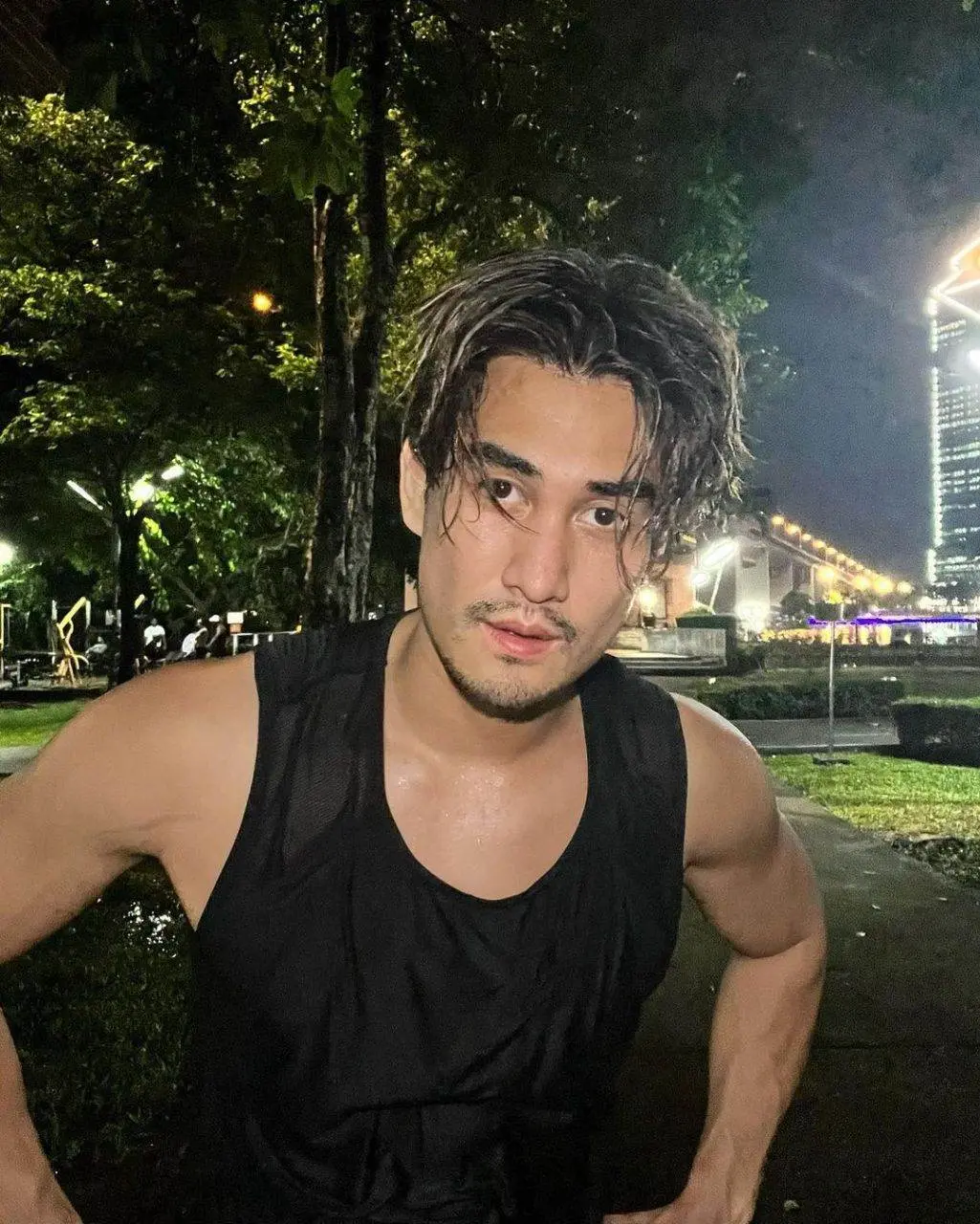 ตามติดชิวิตสามี