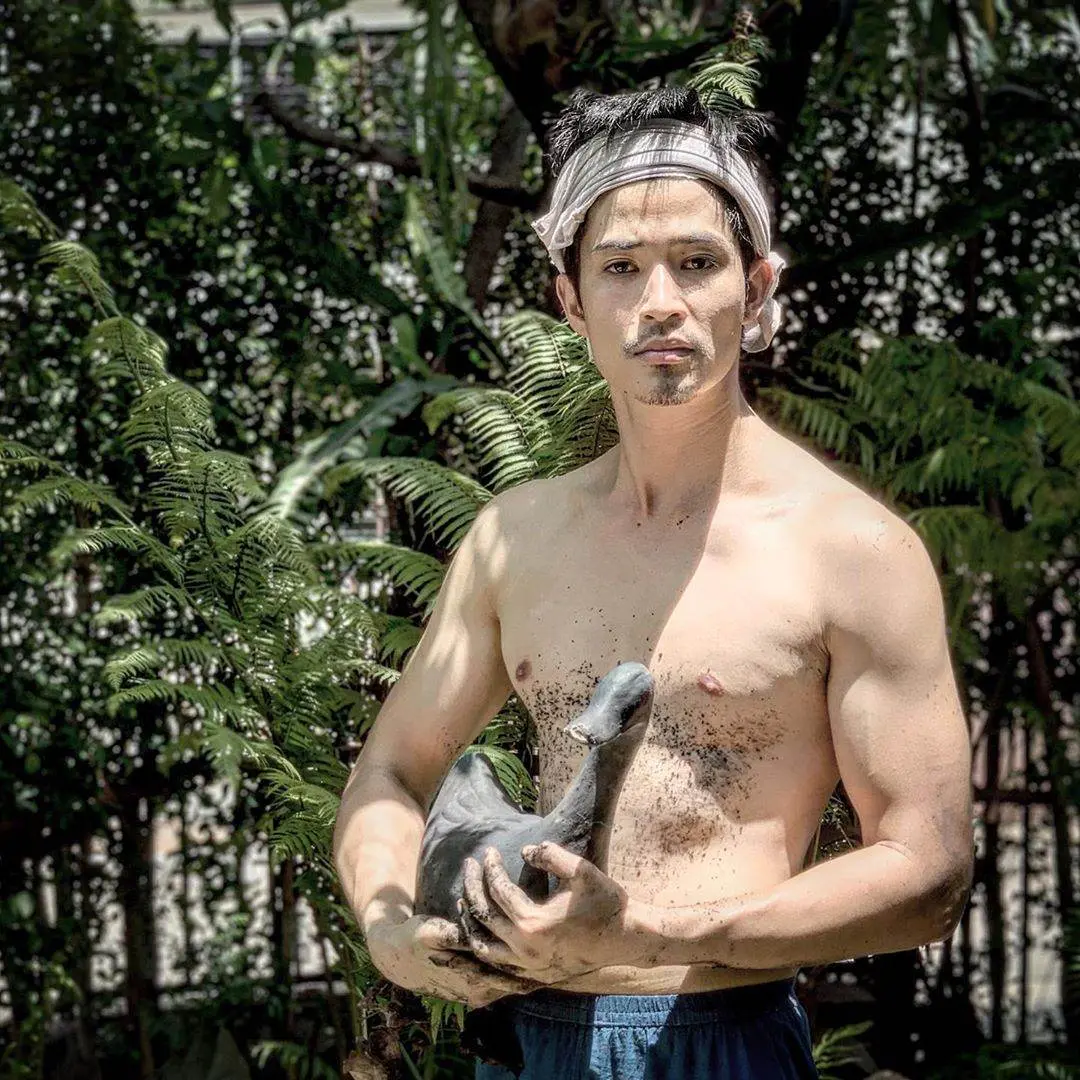 หล่อดูดีมากบรรดาสามี
