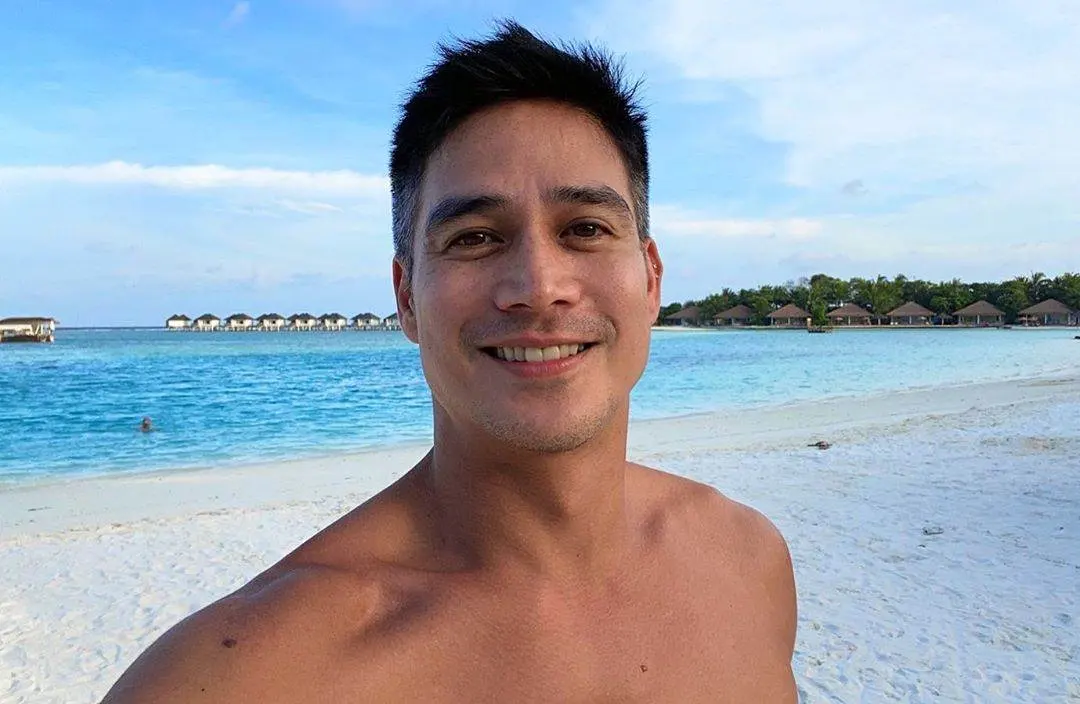 หล่อดูดีมากบรรดาสามี