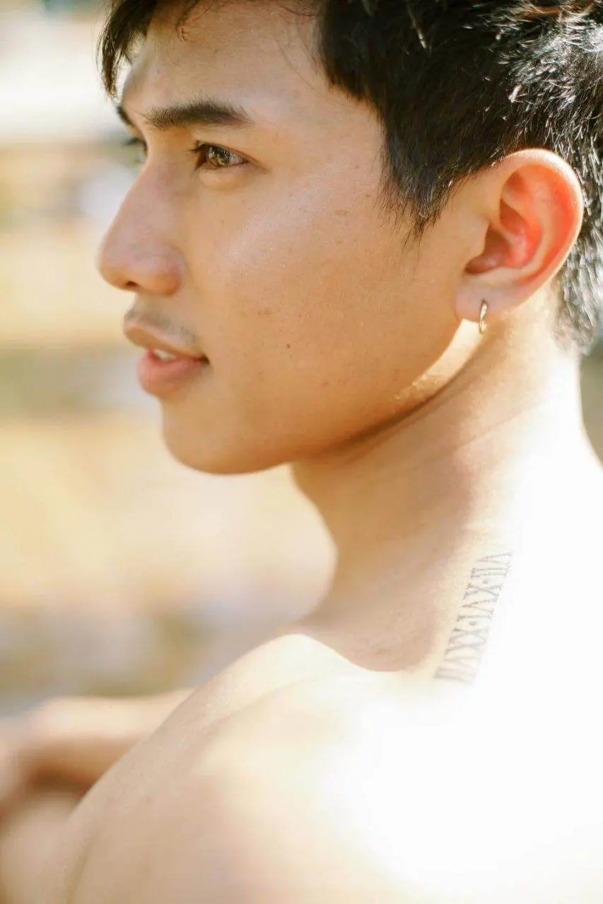 อดใจไม่ไหว
