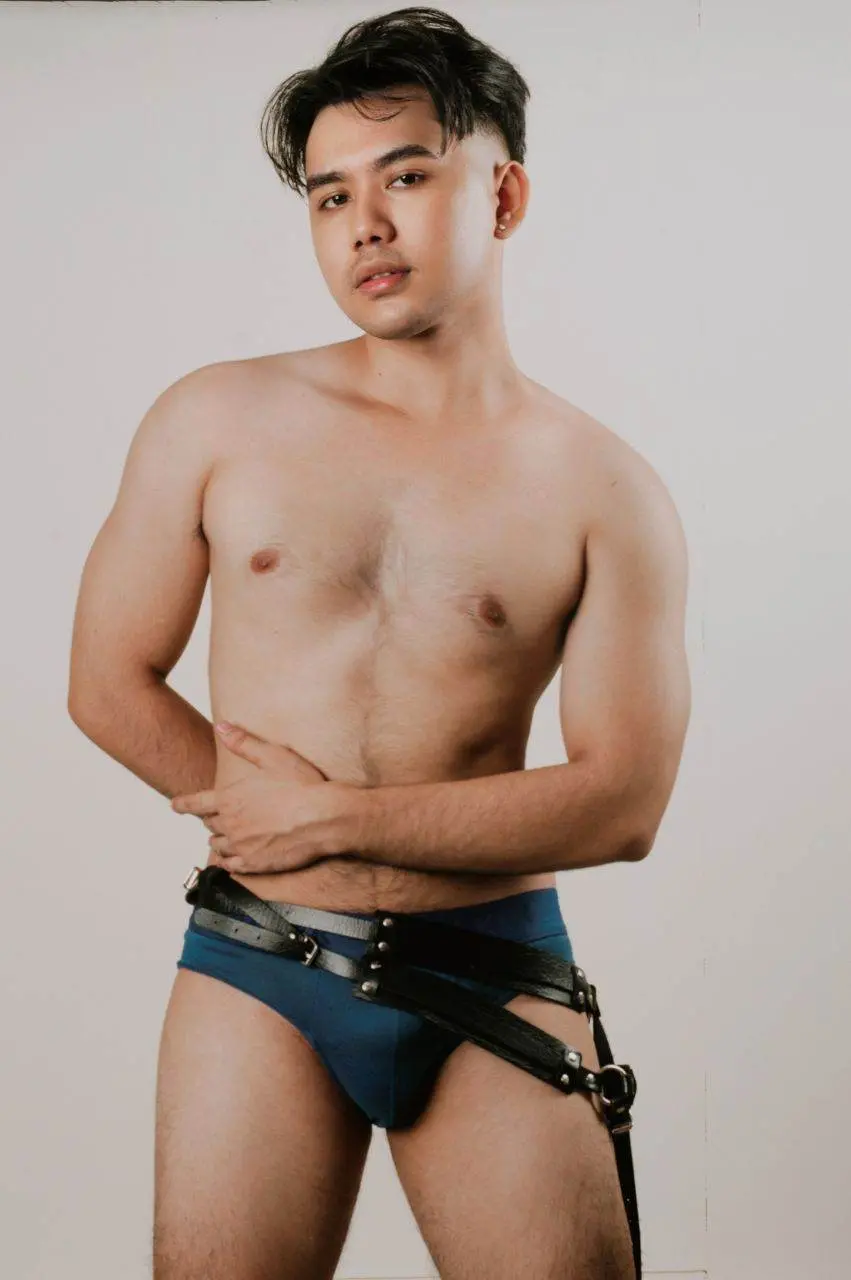 อดใจไม่ไหว