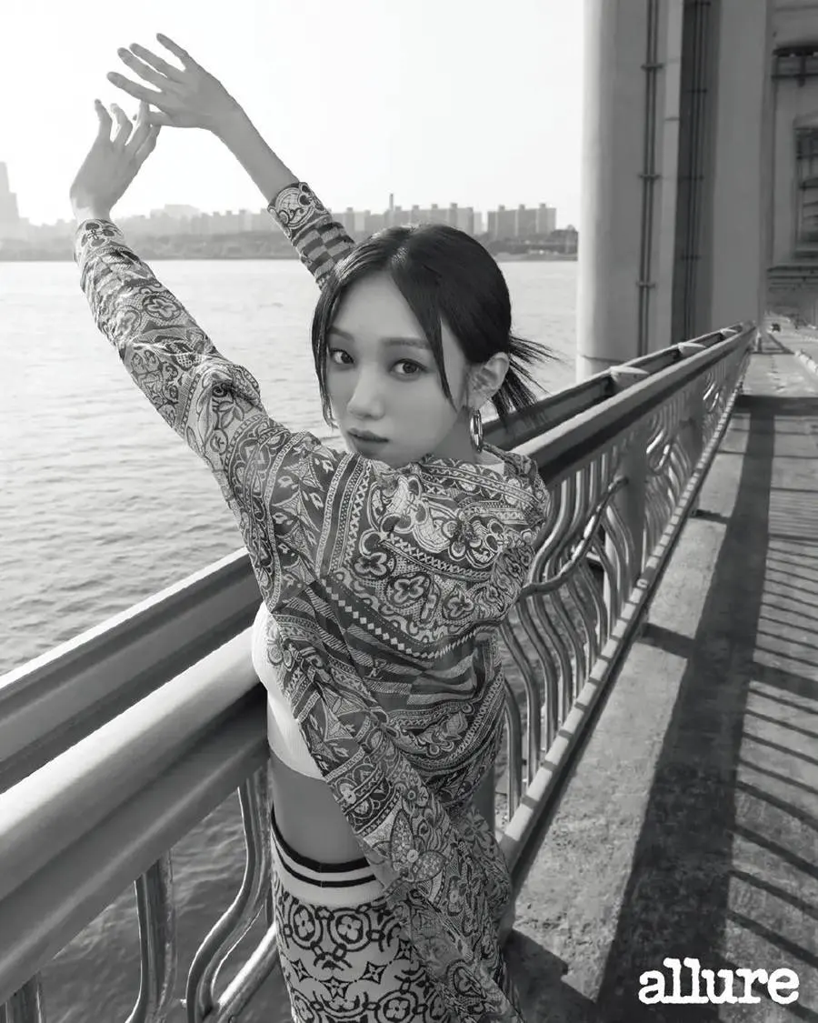 Lee Sung Kyung @ allure Korea June 2023