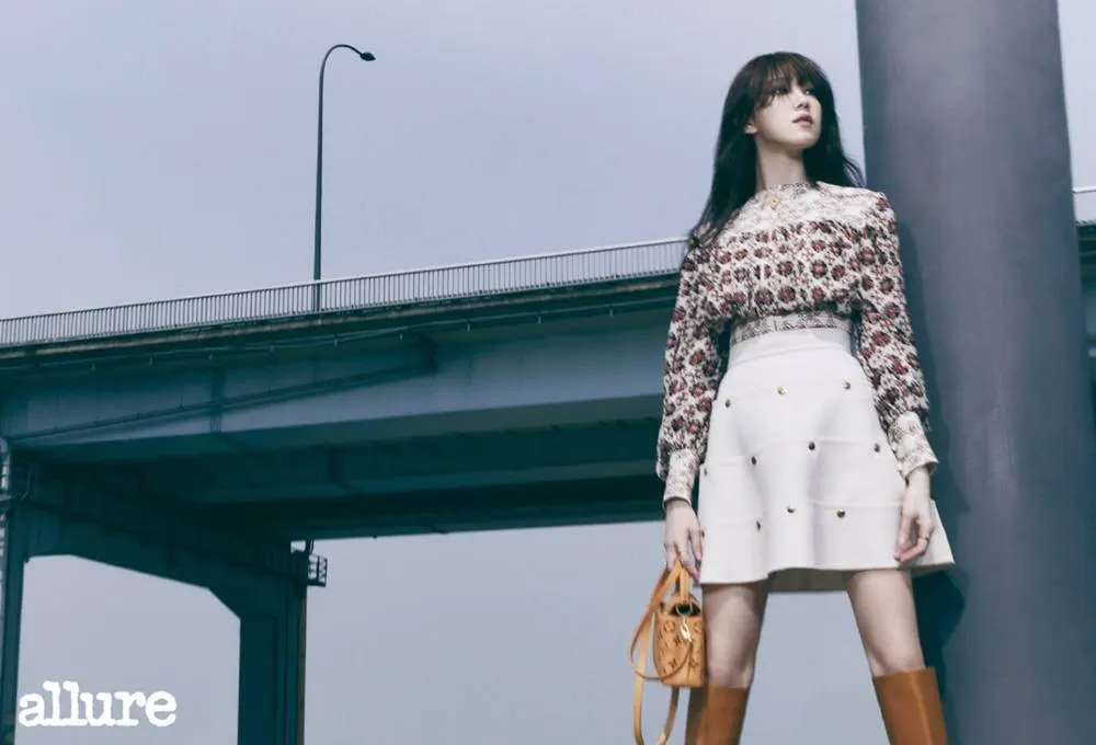 Lee Sung Kyung @ allure Korea June 2023