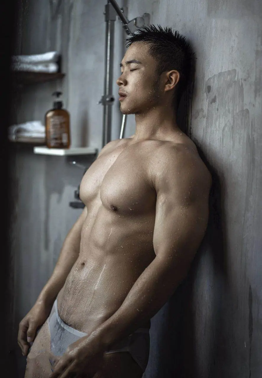 ส่องผู้ชายอาบน้ำ 39