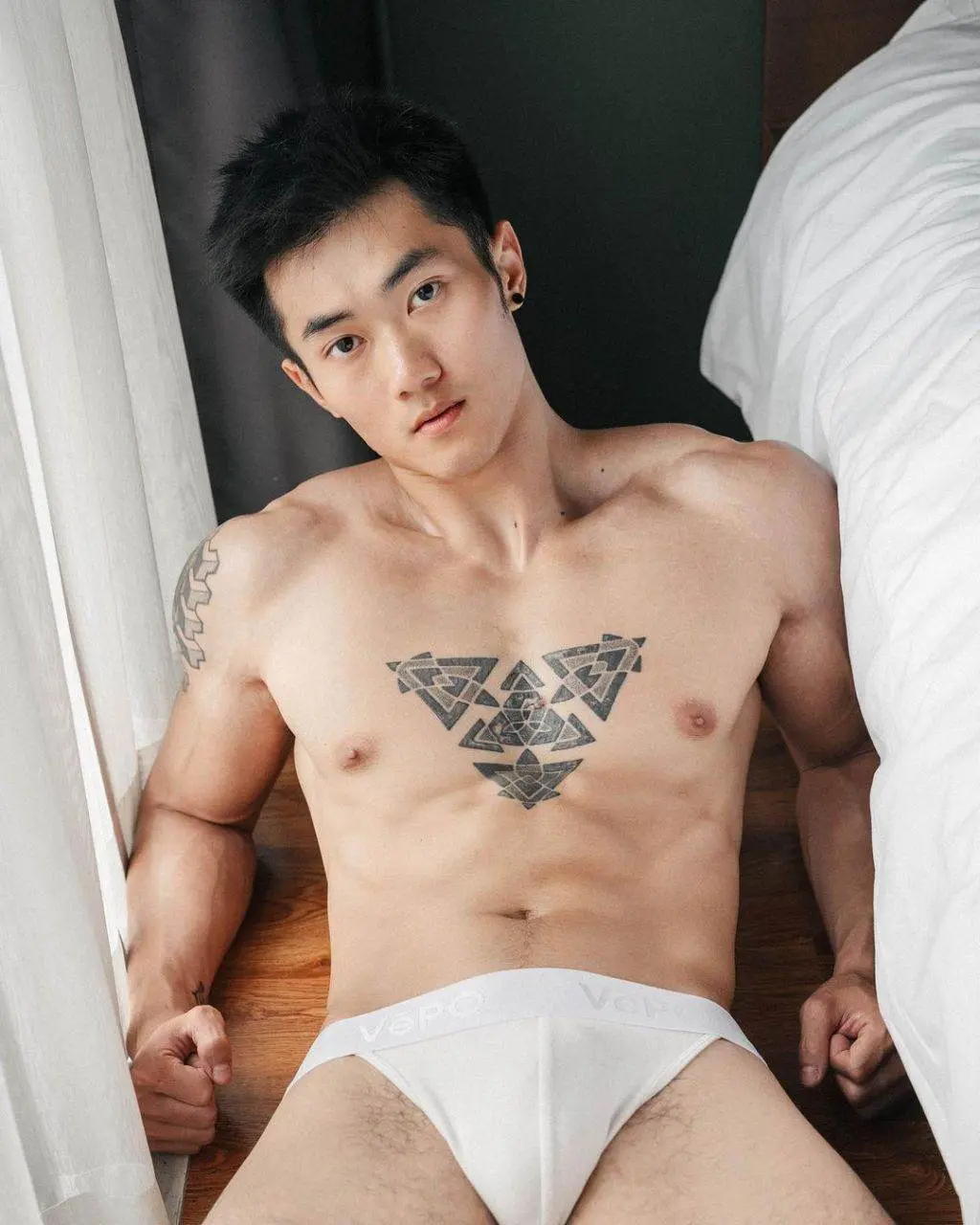ส่องหนุ่ม 182