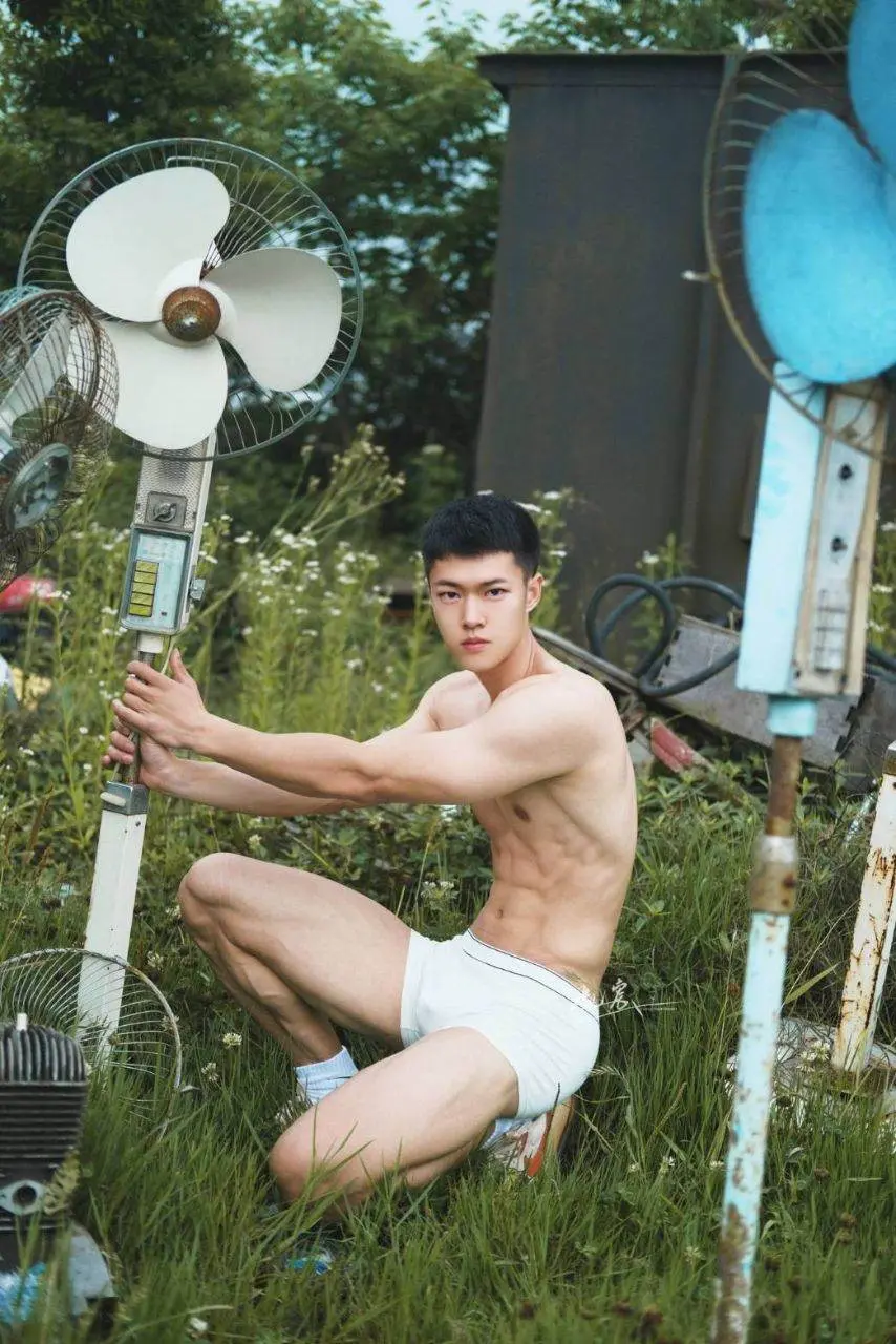 อยู่กับแฟน(FAN)
