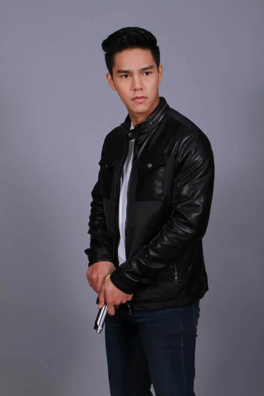 หล่อมากผัวจ๋าาาาา