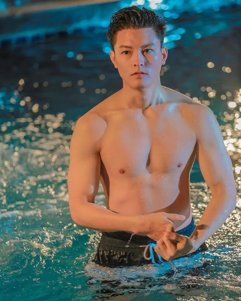 หล่อมากผัวจ๋าาาาา
