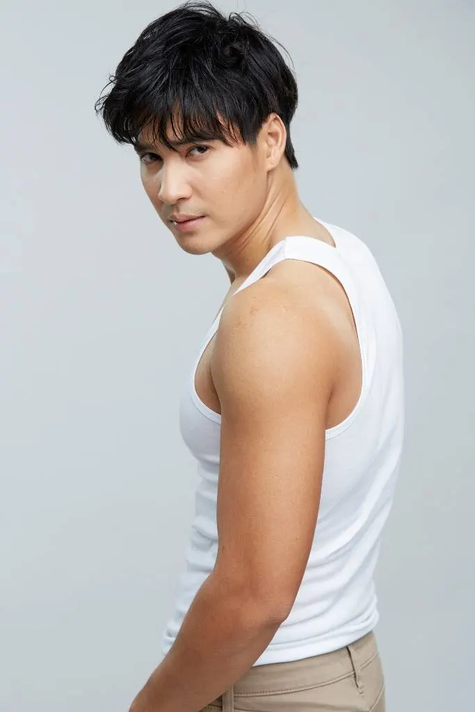 หล่อมากผัวจ๋าาาาา