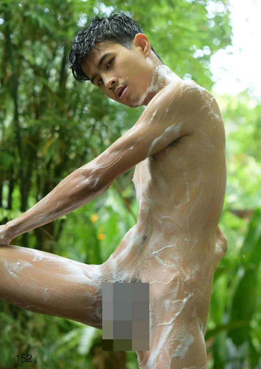 ส่องผู้ชายอาบน้ำ 43