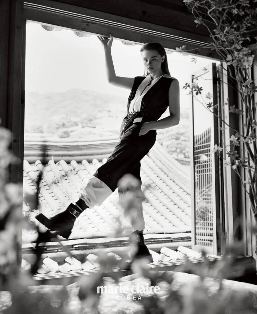 Chlo&euml; Grace @ Marie Claire Korea June 2023