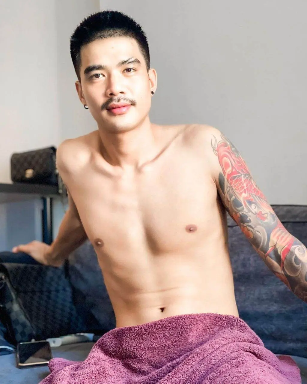 วัยน่าลอง