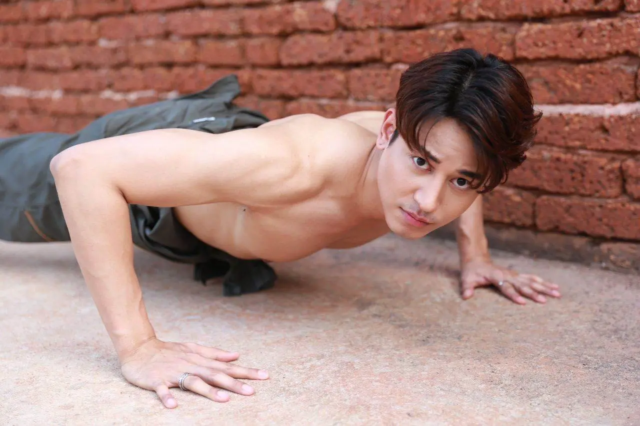 เลียเฮียหน่อย