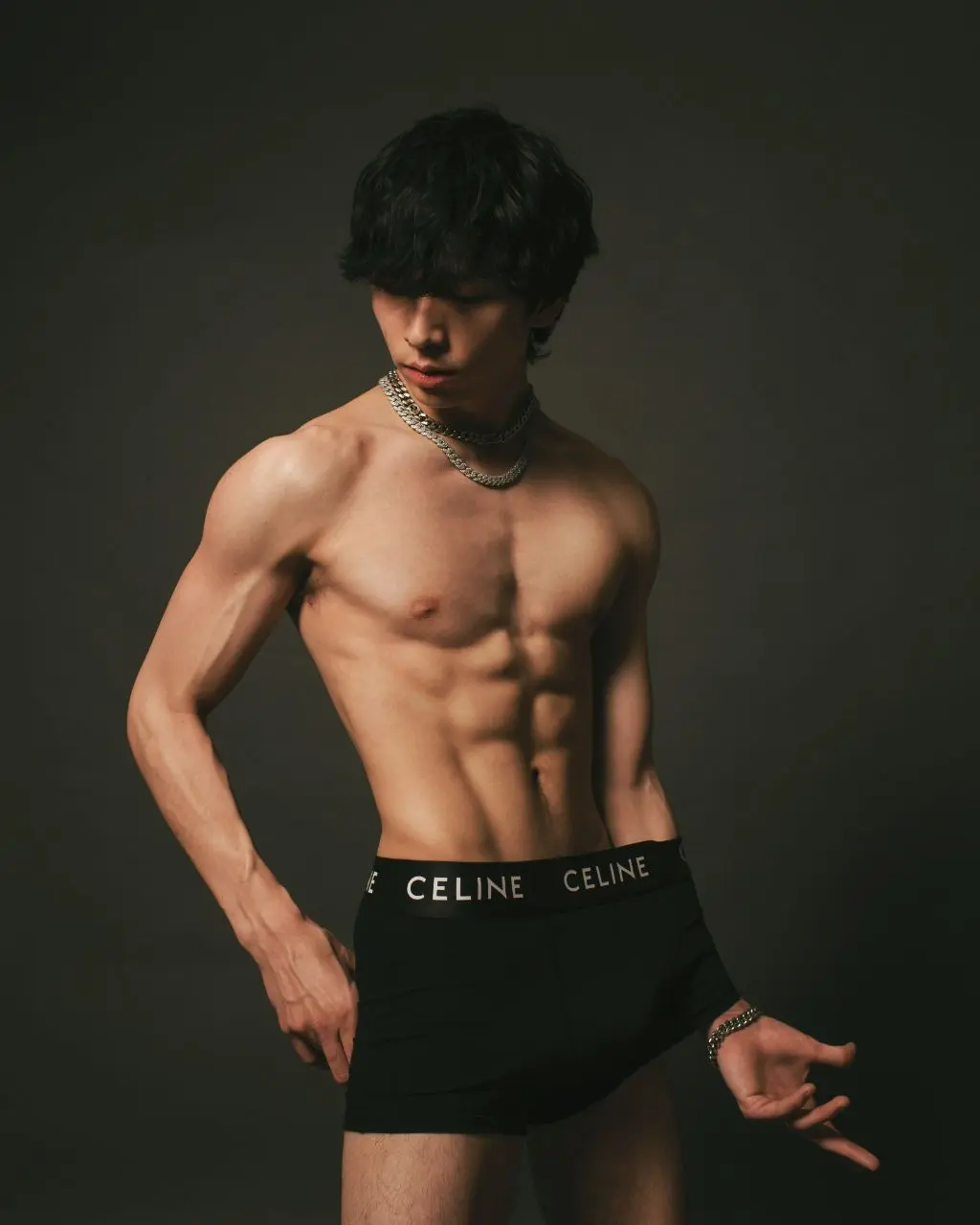 อดใจไม่ไหว
