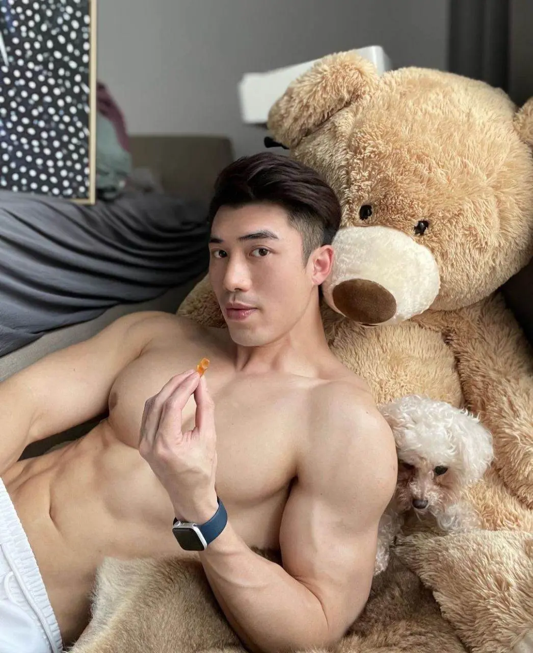 อิจฉาตุ๊กตา..ข้างเธอ