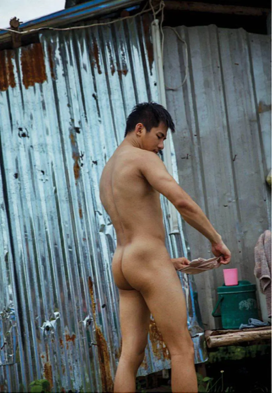 ส่องผู้ชายอาบน้ำ 46