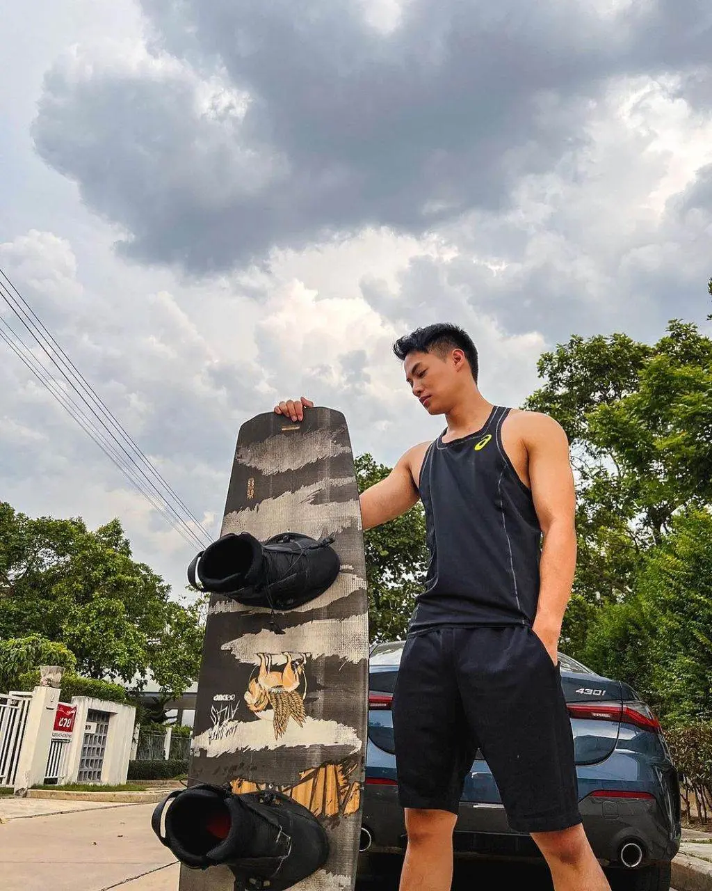 พ่อเอวสปริงของฉ้านนน