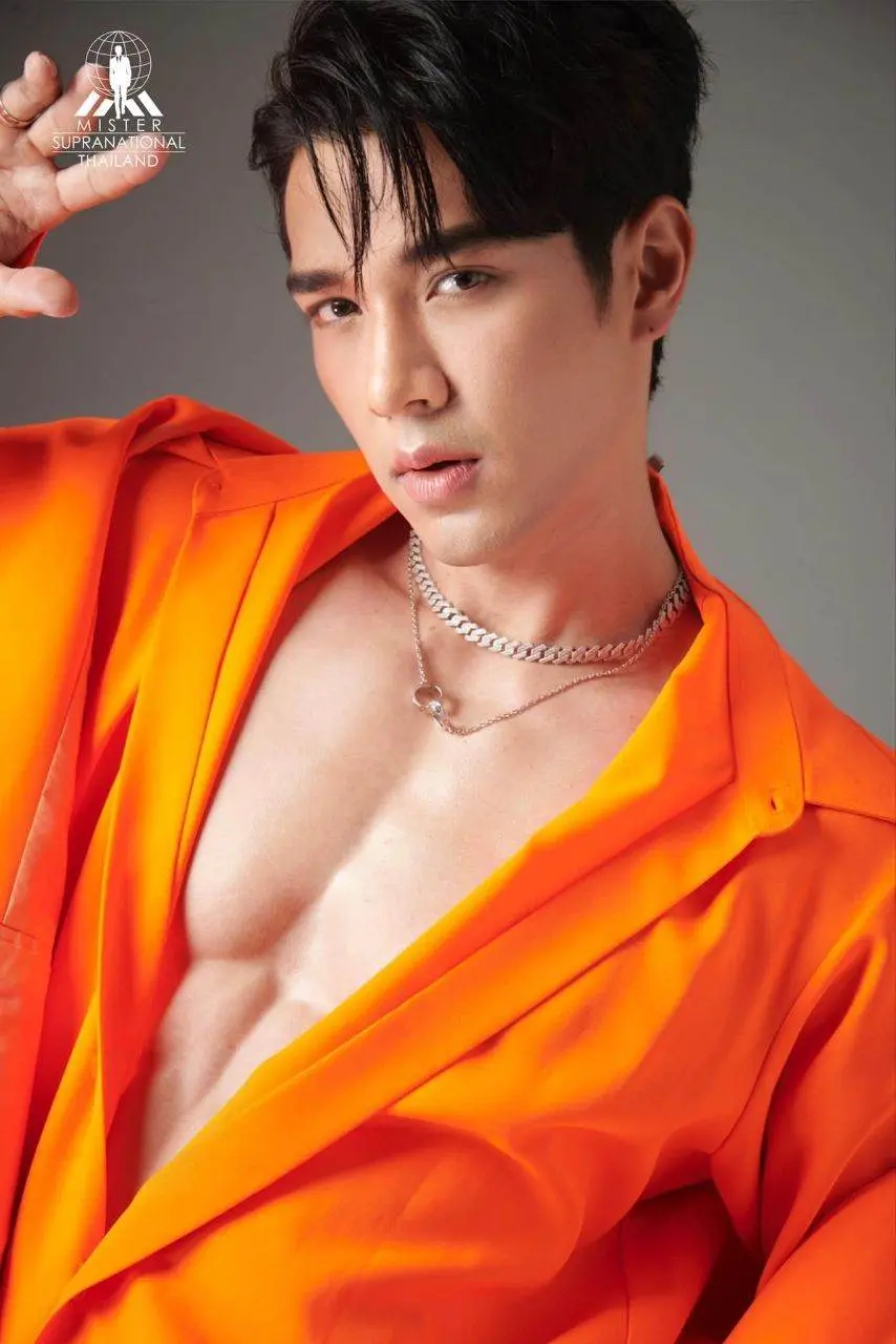 หนุ่มหล่อทรงกร้าวใจ // ▽ // 3