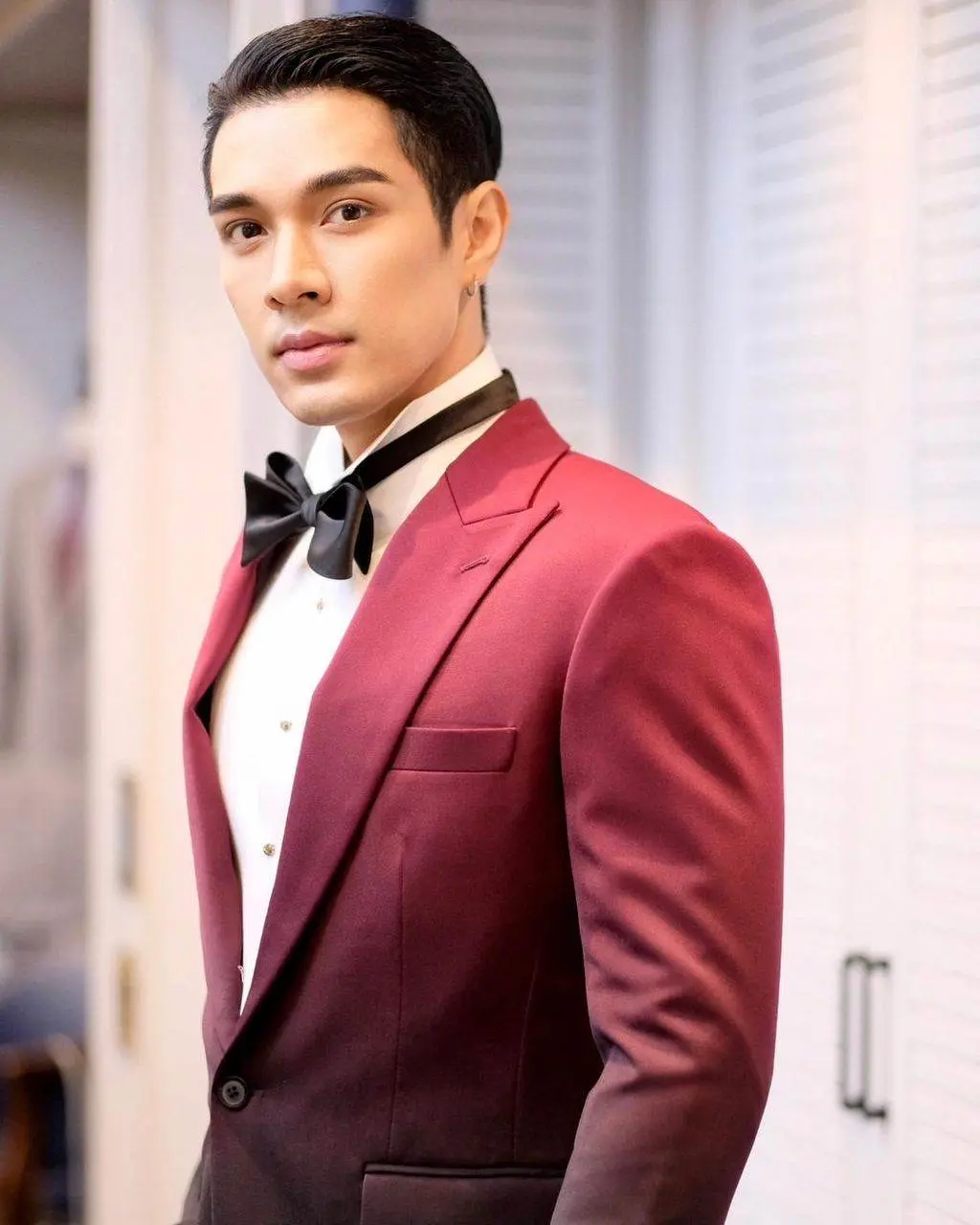 หนุ่มหล่อทรงกร้าวใจ // ▽ // 3