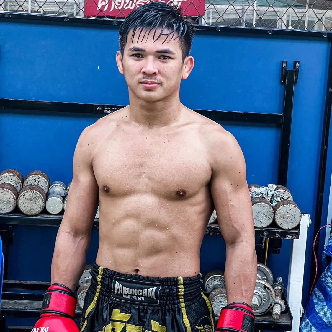 ผัวหล่อแหล่มเด่นทางกีฬา