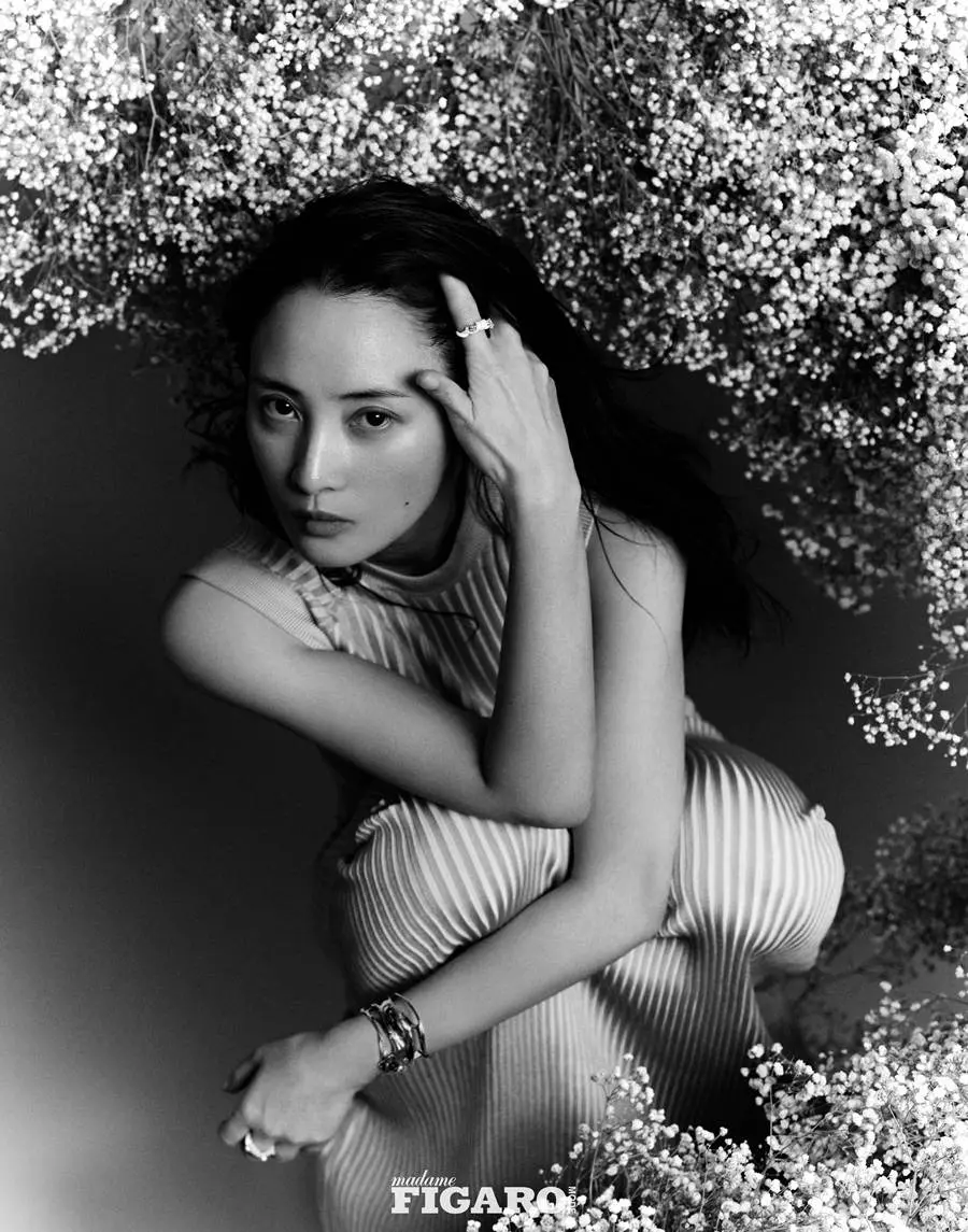 Jiang Qinqin @ madame FIGARO Mode China June 2023