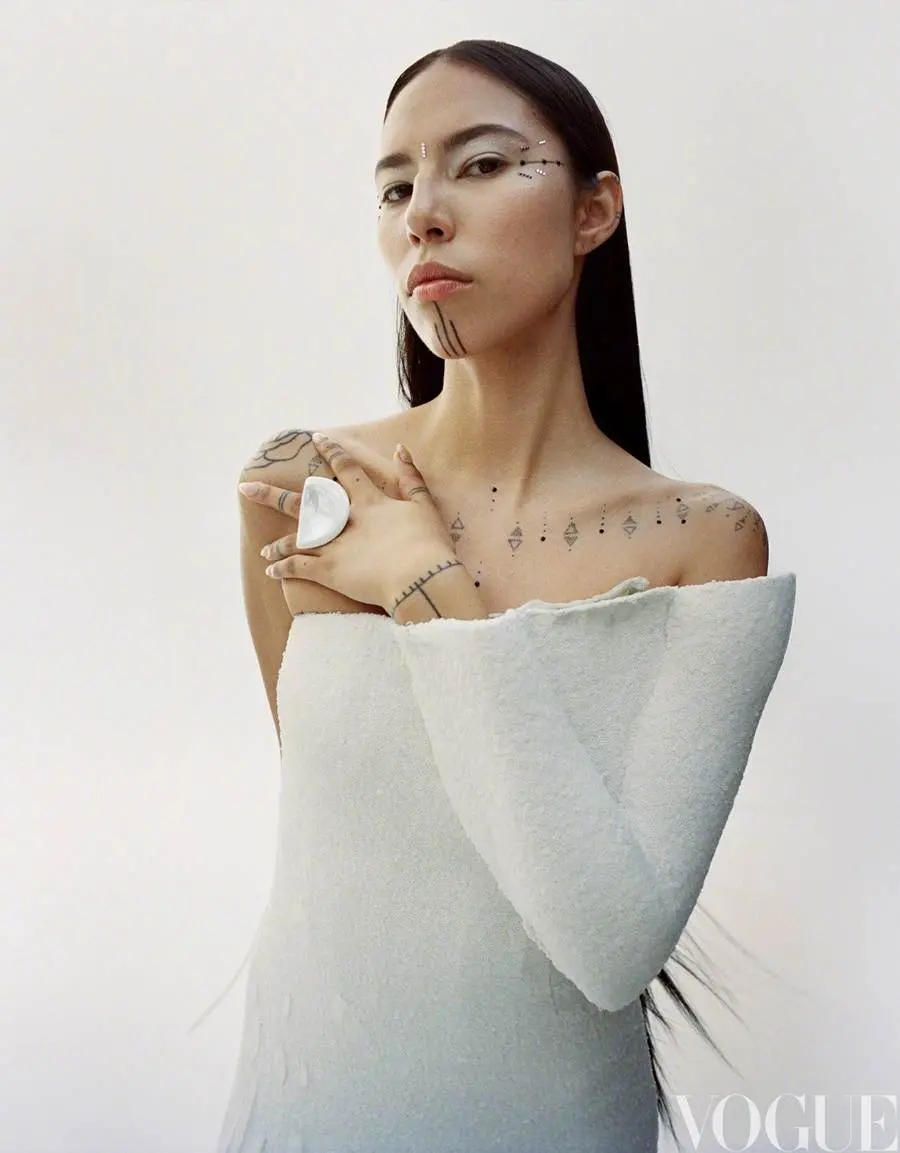 Quannah Chasinghorse, Lina Zhang & Amber Valletta @ VOGUE China July 2023