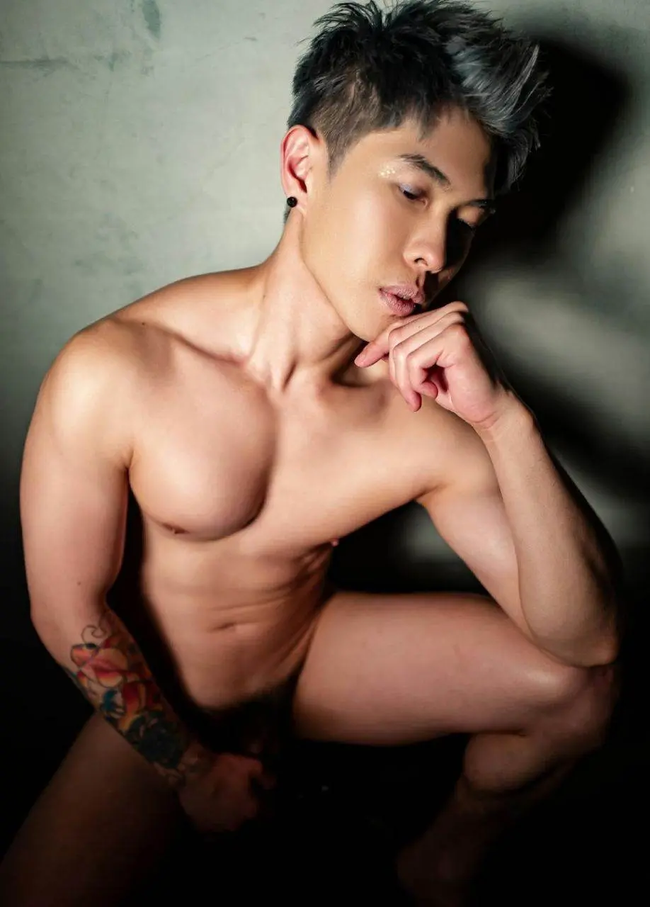หนุ่มหล่อขึ้นปก 1149