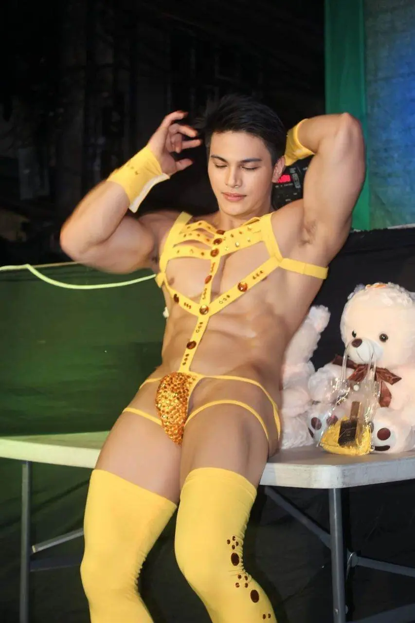 รวมหนุ่มปินอย..จากเวทีประกวด