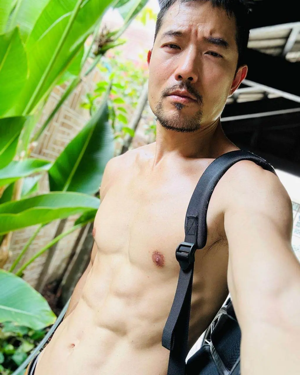 บรรดาสามีอยากอ๊อกๆ