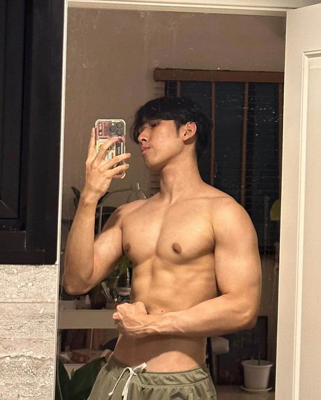 เยี่ยมเสวได้เยี่ยม