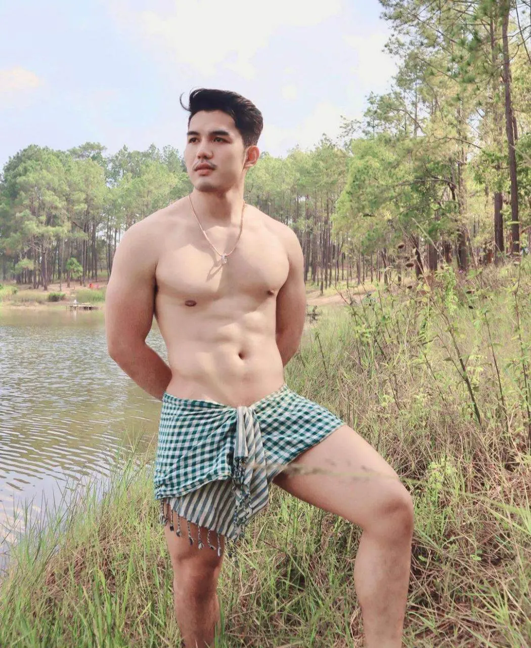 ชมทุ่ง