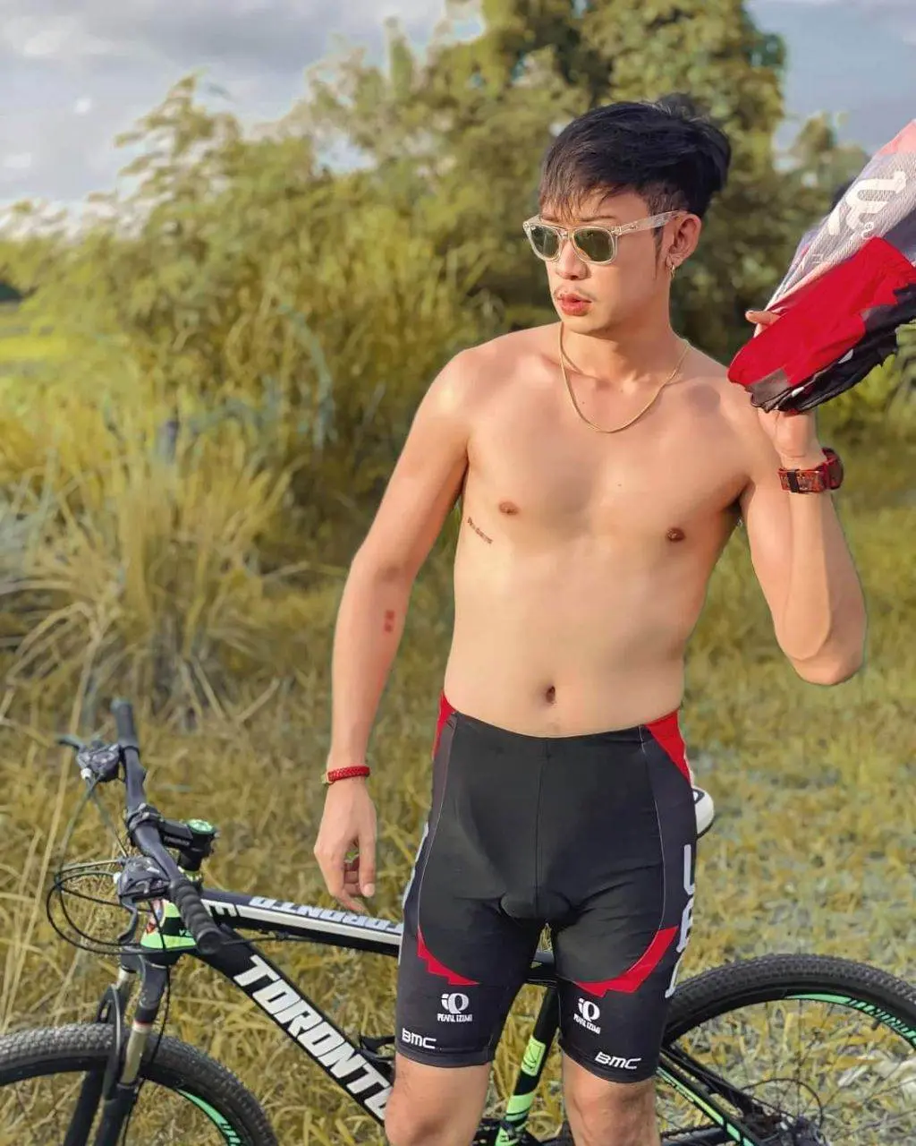 มีของดีก็ต้องโชว์
