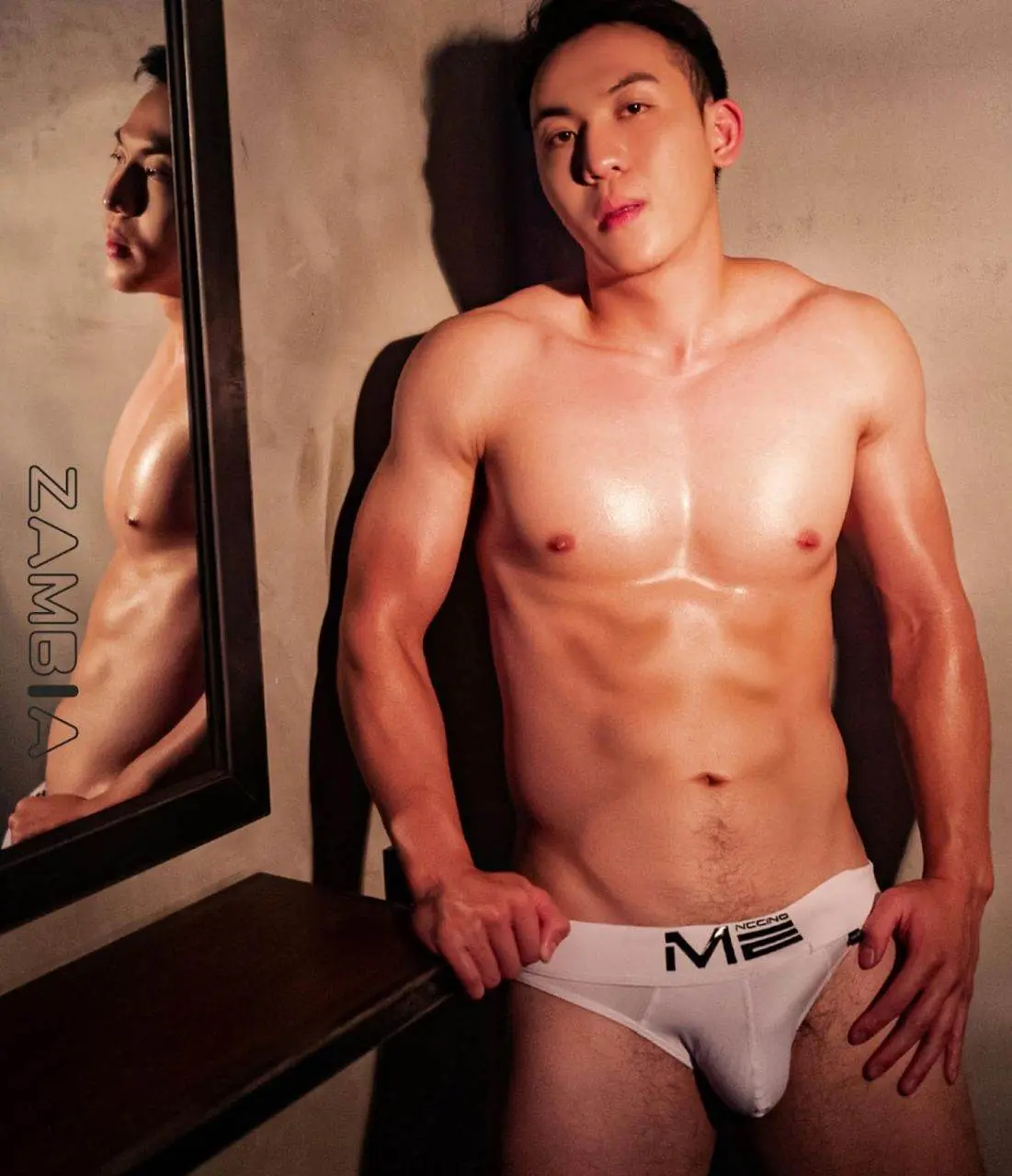 หนุ่มหล่อขึ้นปก 1150.1