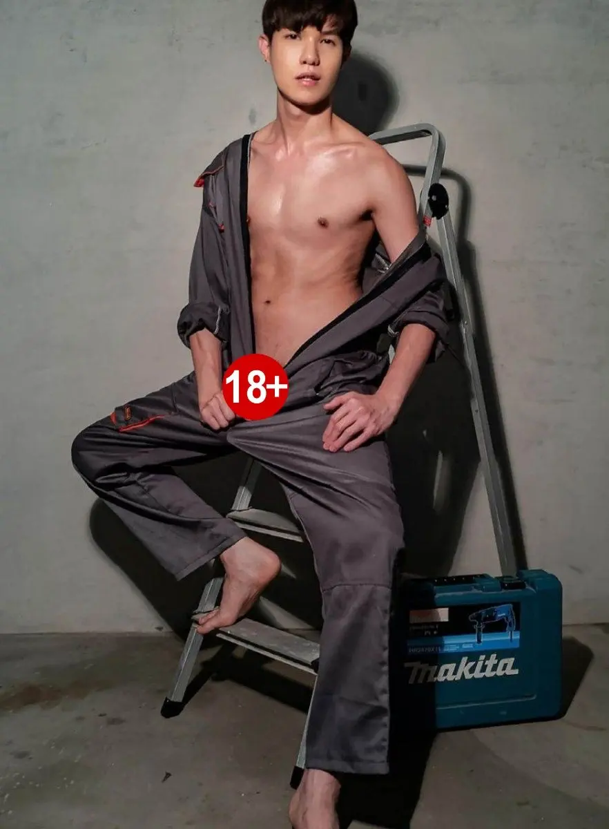 หนุ่มหล่อขึ้นปก 1152