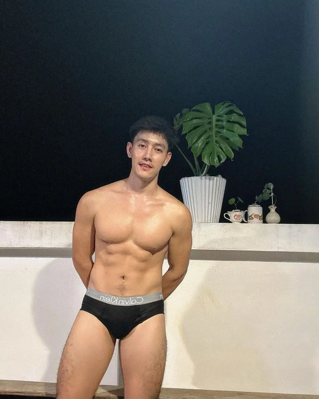 ส่องหนุ่ม 232