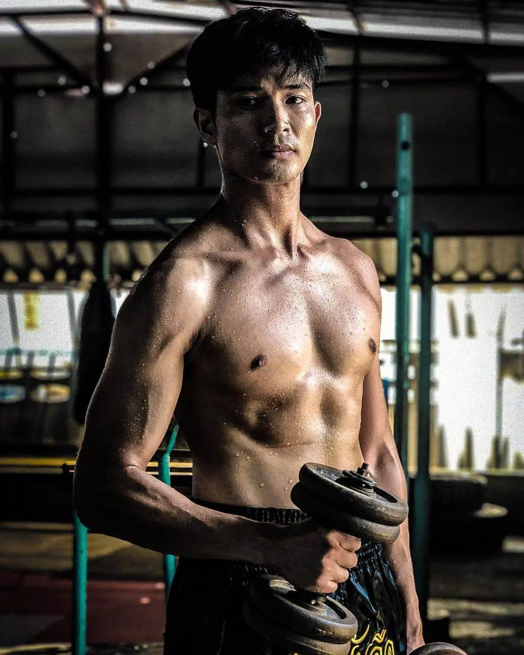 แพ้ผัวทรงเน้