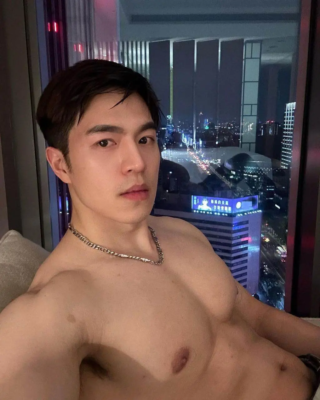 คลั่งรักผัวเขา