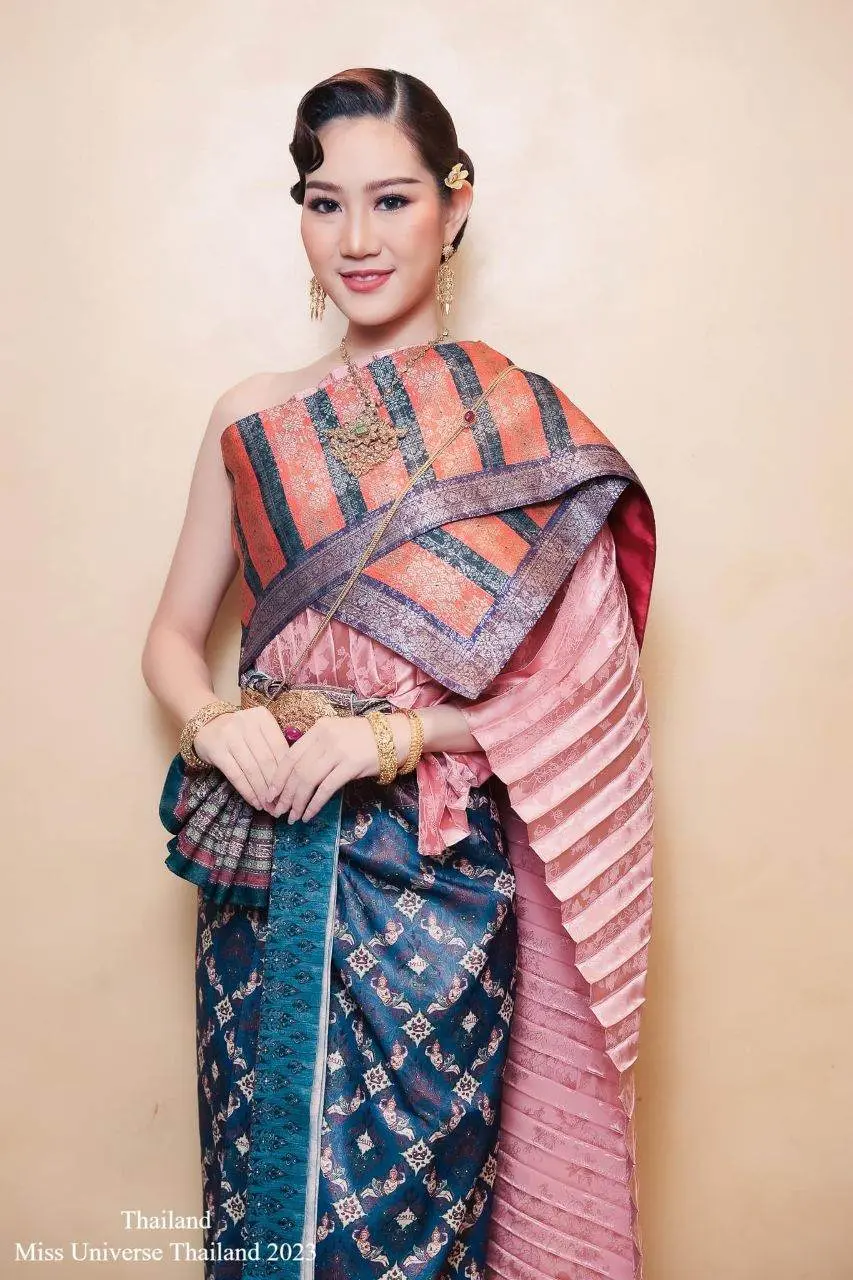 🇹🇭 THAILAND | MISS UNIVERSE THAILAND 2023 Contestants in Thai National Costume (1)