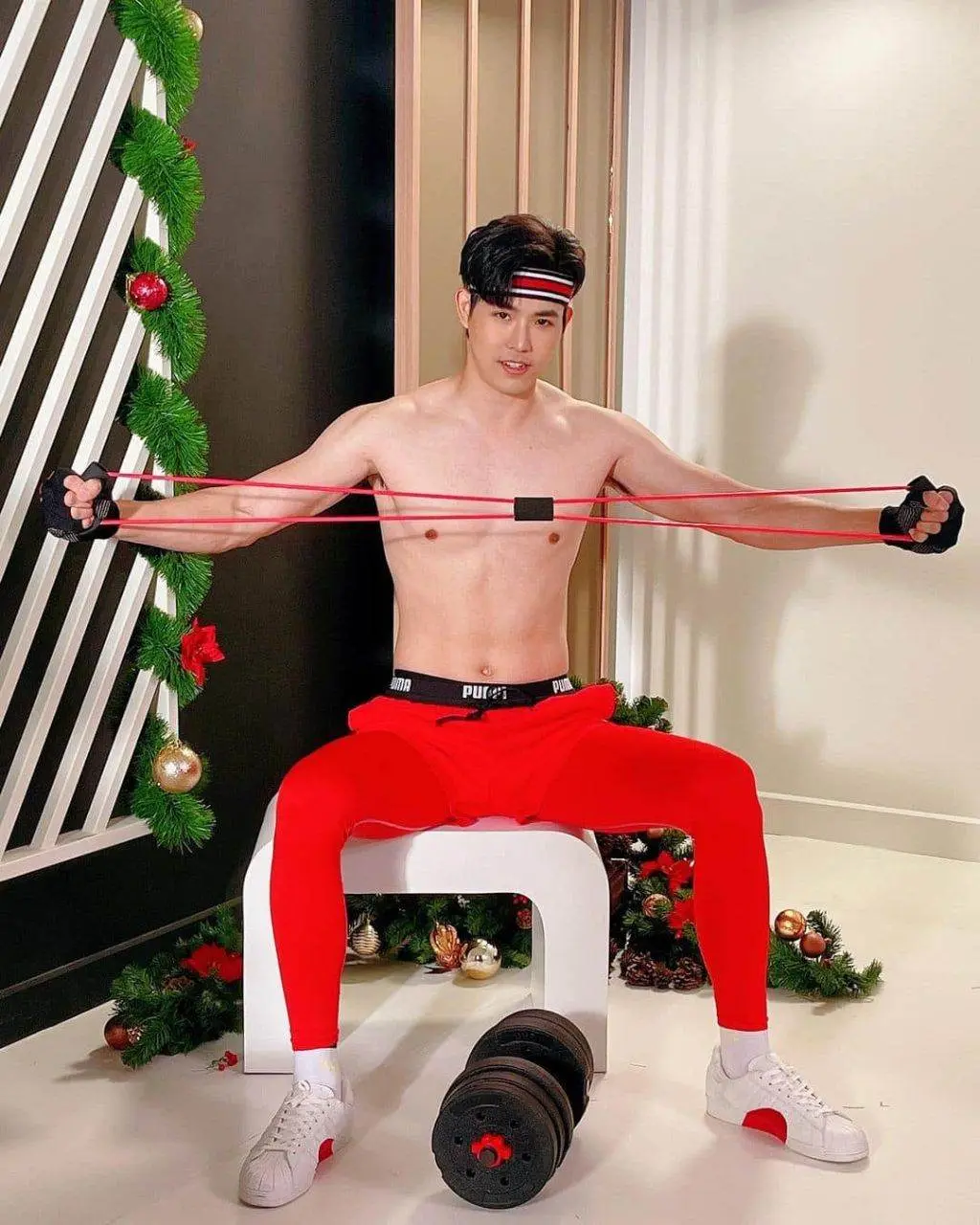 ยิ่งถอดยิ่งแซ่บ