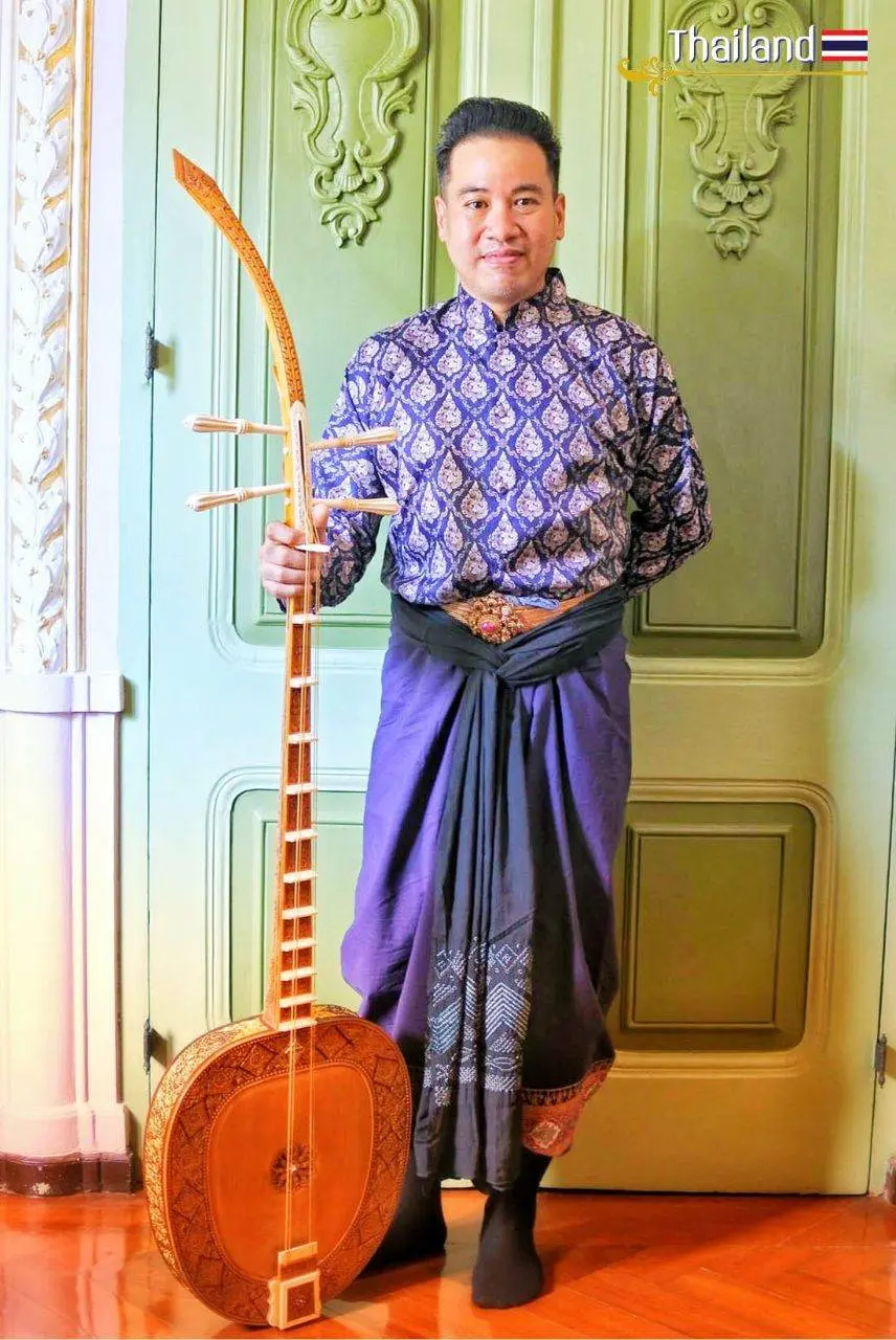 🇹🇭 THAILAND | "krachappi-กระจับปี่" Thai Musical Instrument 🔸